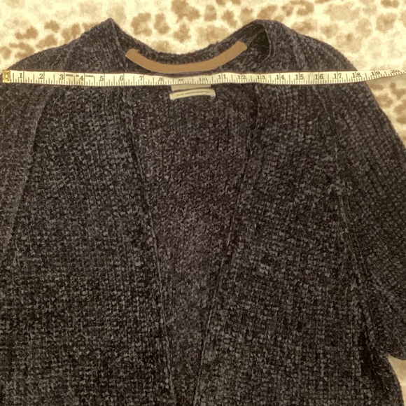 Urban Outfitters Chenille Chunky Knit Open Front Deep Blue Cardigan, Size XS - Picture 9 of 16